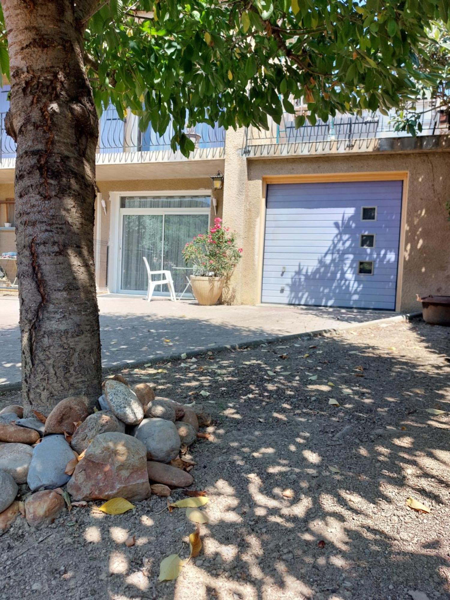 Souvenirs De Provence, Charmant Appartement Neuf 3 Etoiles 迪涅莱班 外观 照片