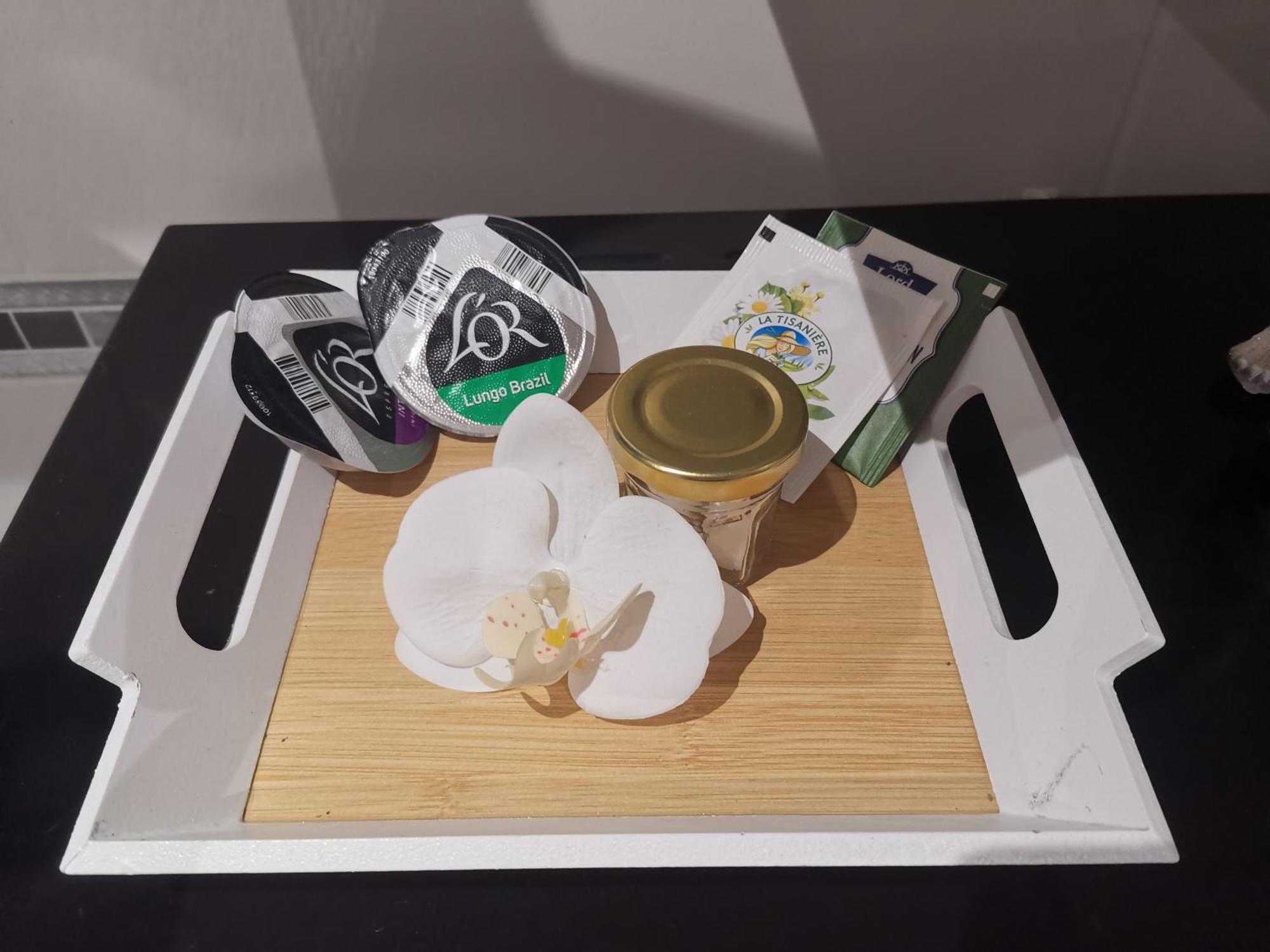 Souvenirs De Provence, Charmant Appartement Neuf 3 Etoiles 迪涅莱班 外观 照片
