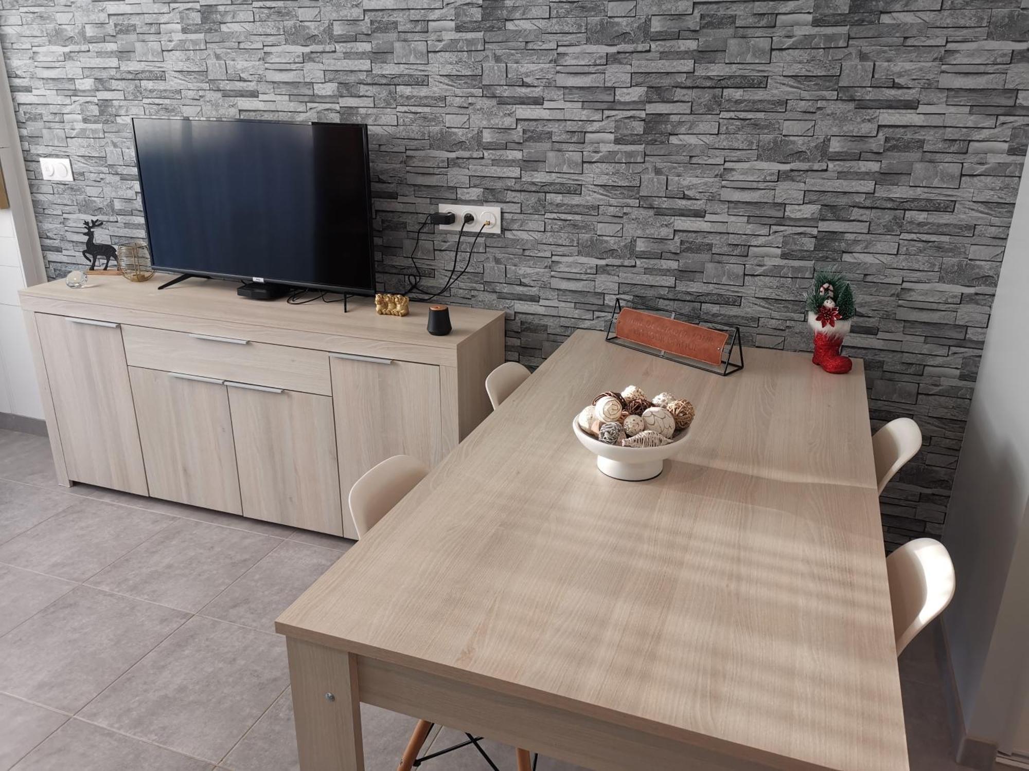 Souvenirs De Provence, Charmant Appartement Neuf 3 Etoiles 迪涅莱班 外观 照片